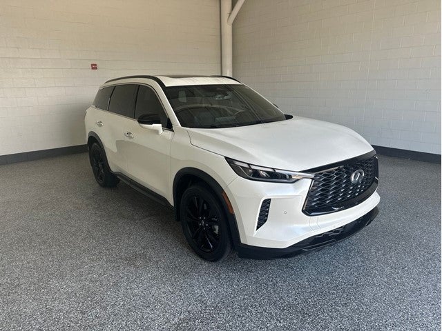 2025 INFINITI QX60 LUXE
