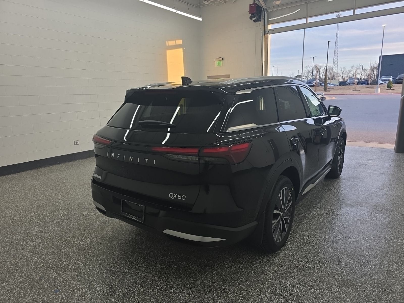 2026 INFINITI QX60 LUXE