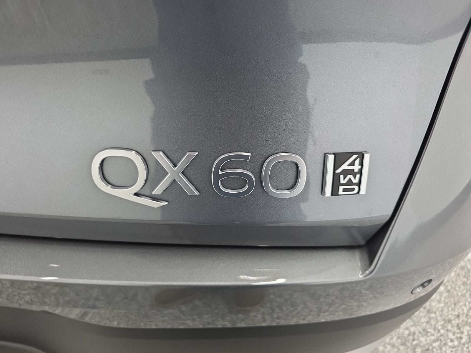 2026 INFINITI QX60 LUXE
