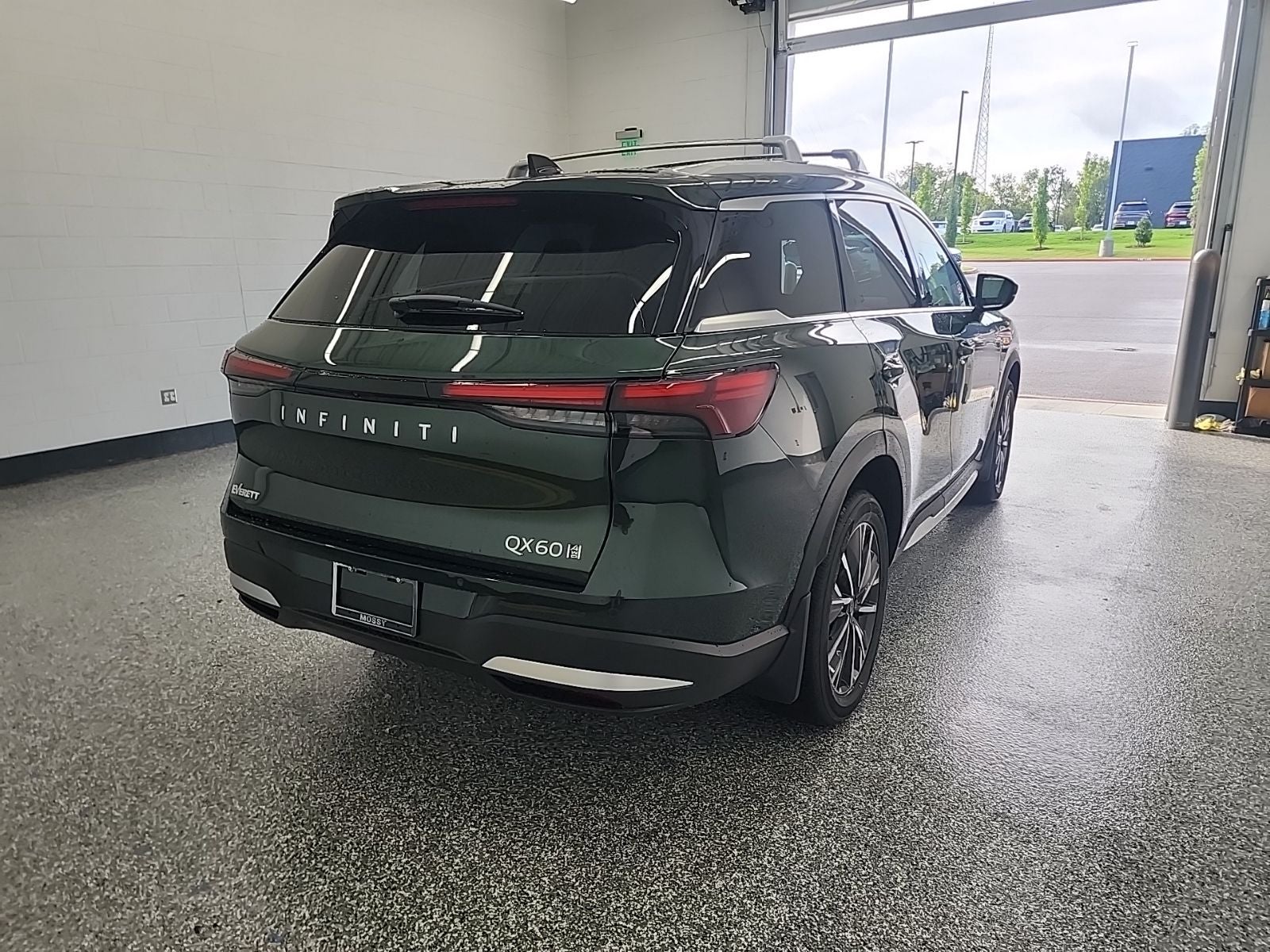 2026 INFINITI QX60 LUXE