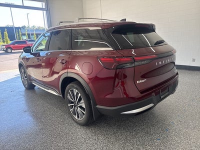 2026 INFINITI QX60 LUXE