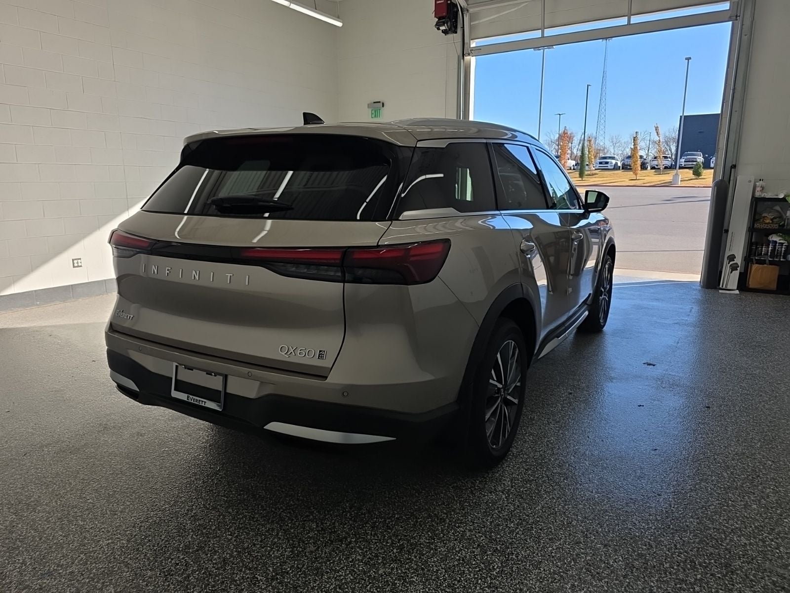 2026 INFINITI QX60 LUXE