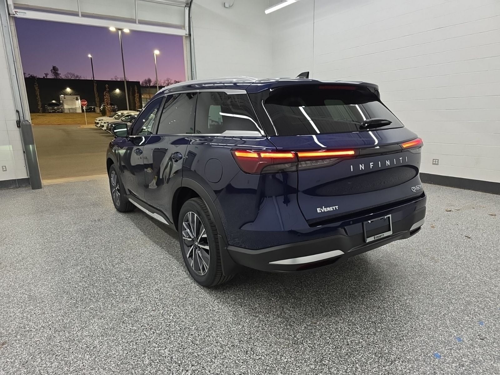 2026 INFINITI QX60 LUXE
