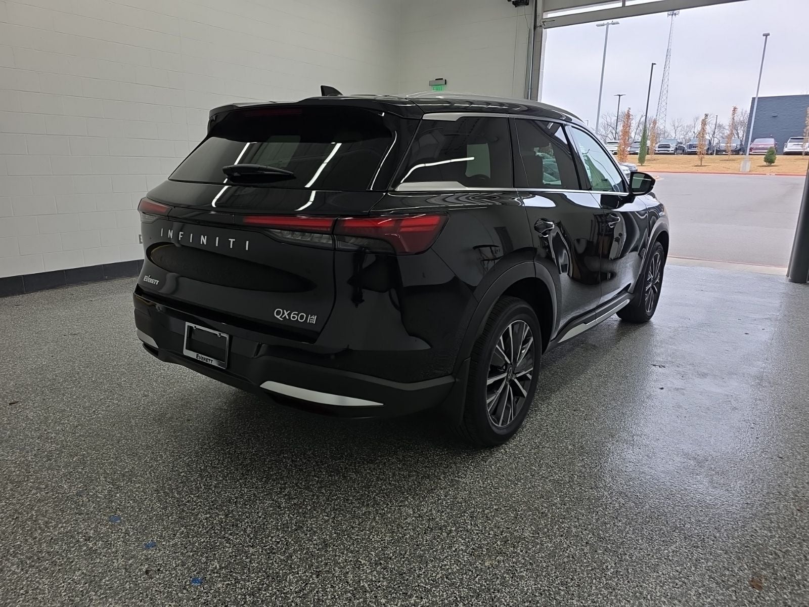 2026 INFINITI QX60 LUXE