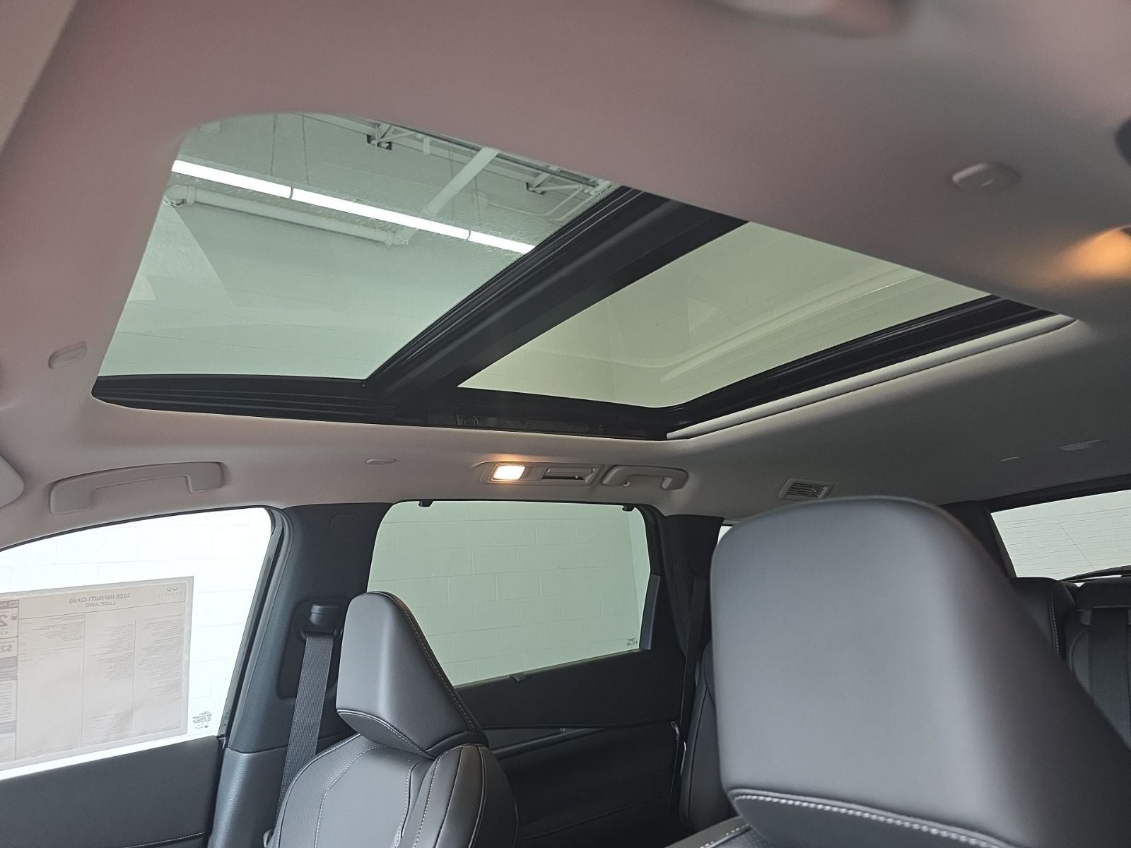 2026 INFINITI QX60 LUXE