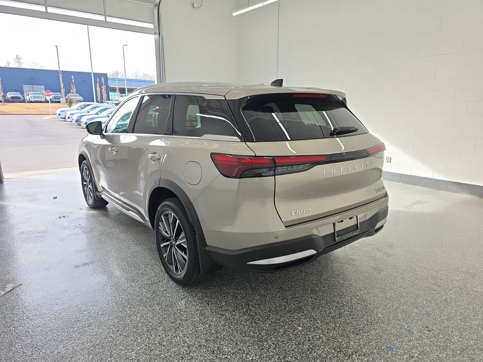 2026 INFINITI QX60 LUXE