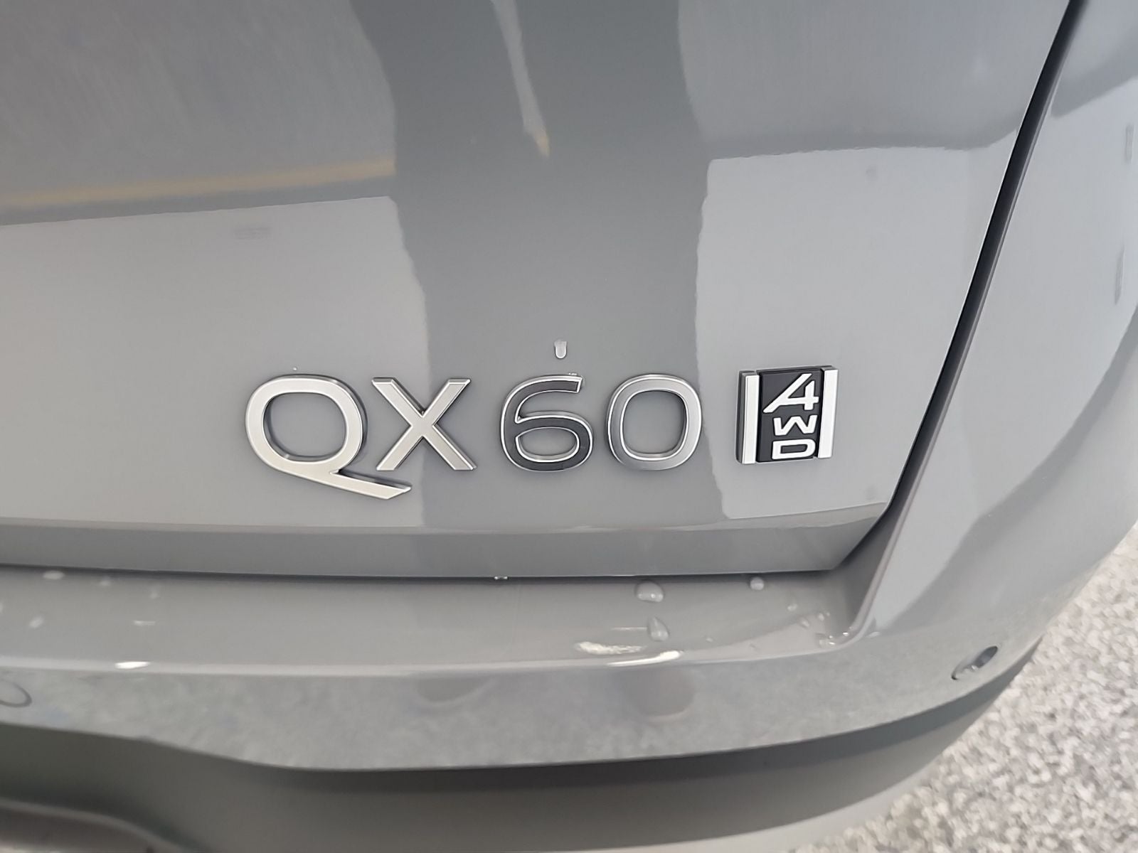 2026 INFINITI QX60 LUXE