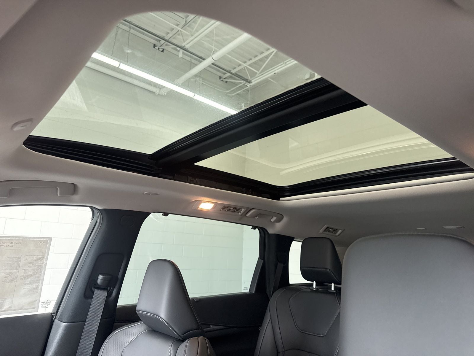 2026 INFINITI QX60 LUXE