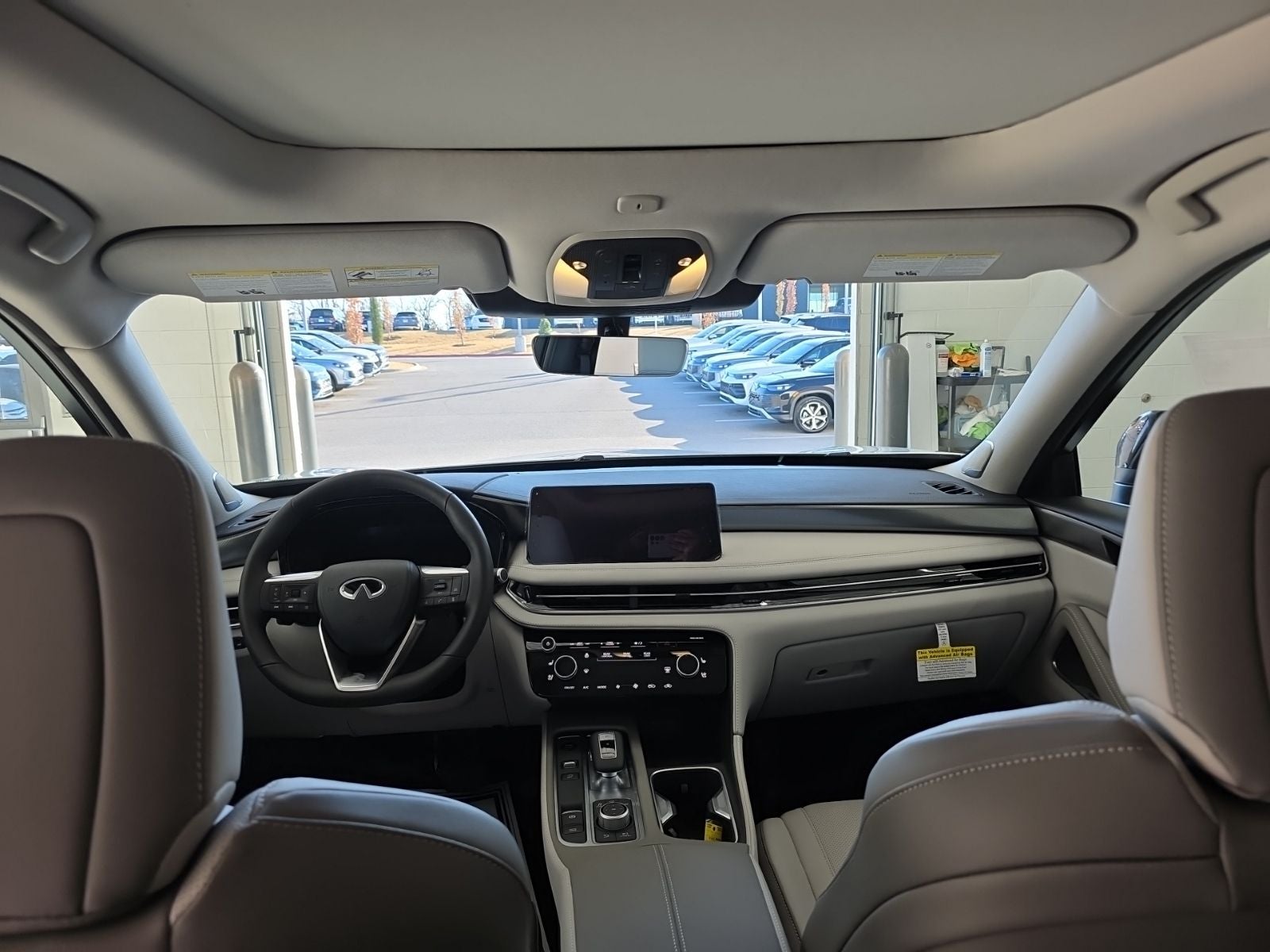 2026 INFINITI QX60 LUXE