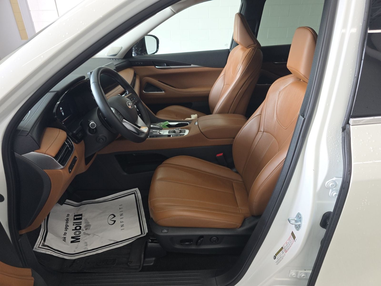 2025 INFINITI QX60 Sensory