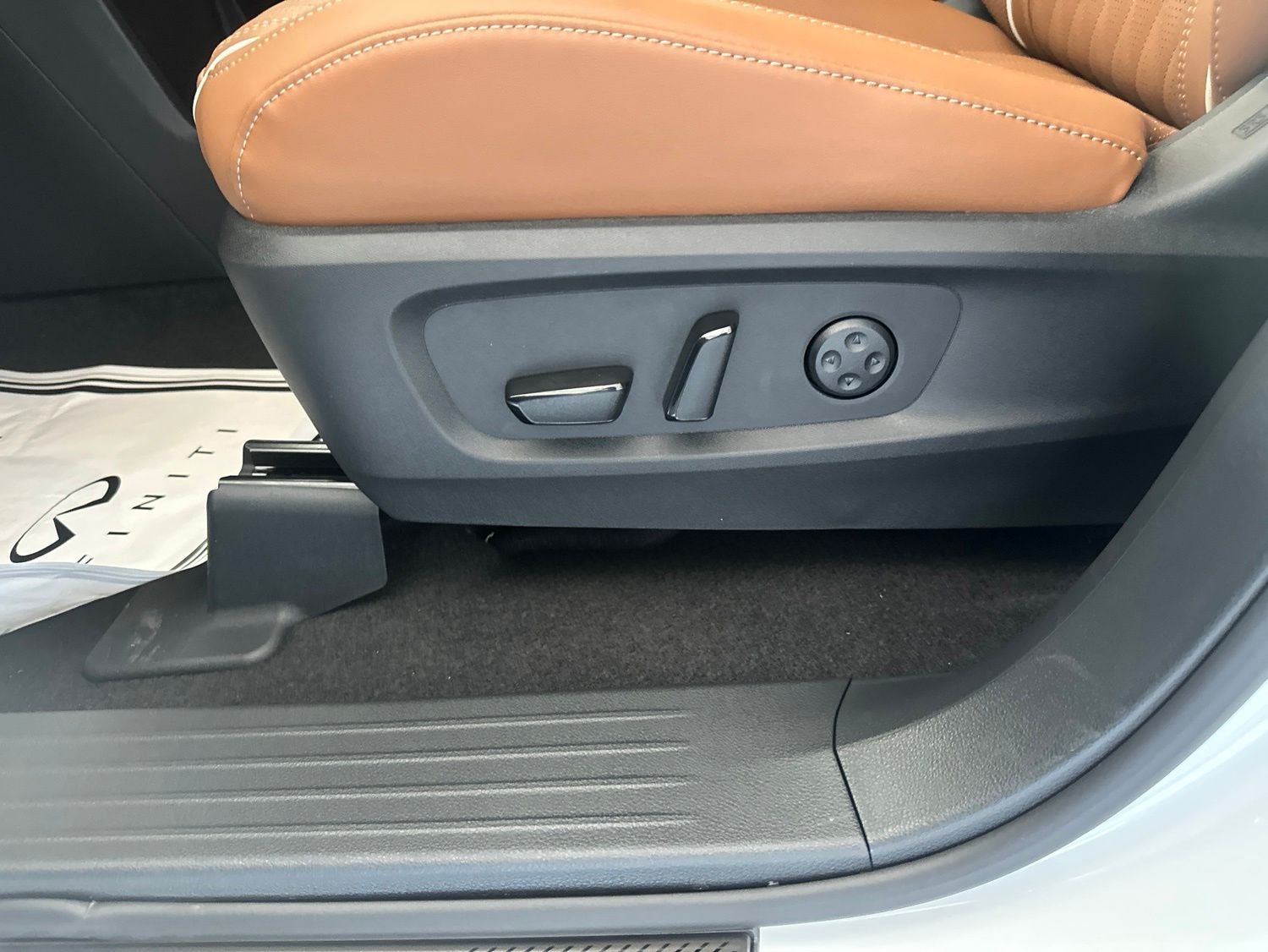 2027 INFINITI QX60 Autograph