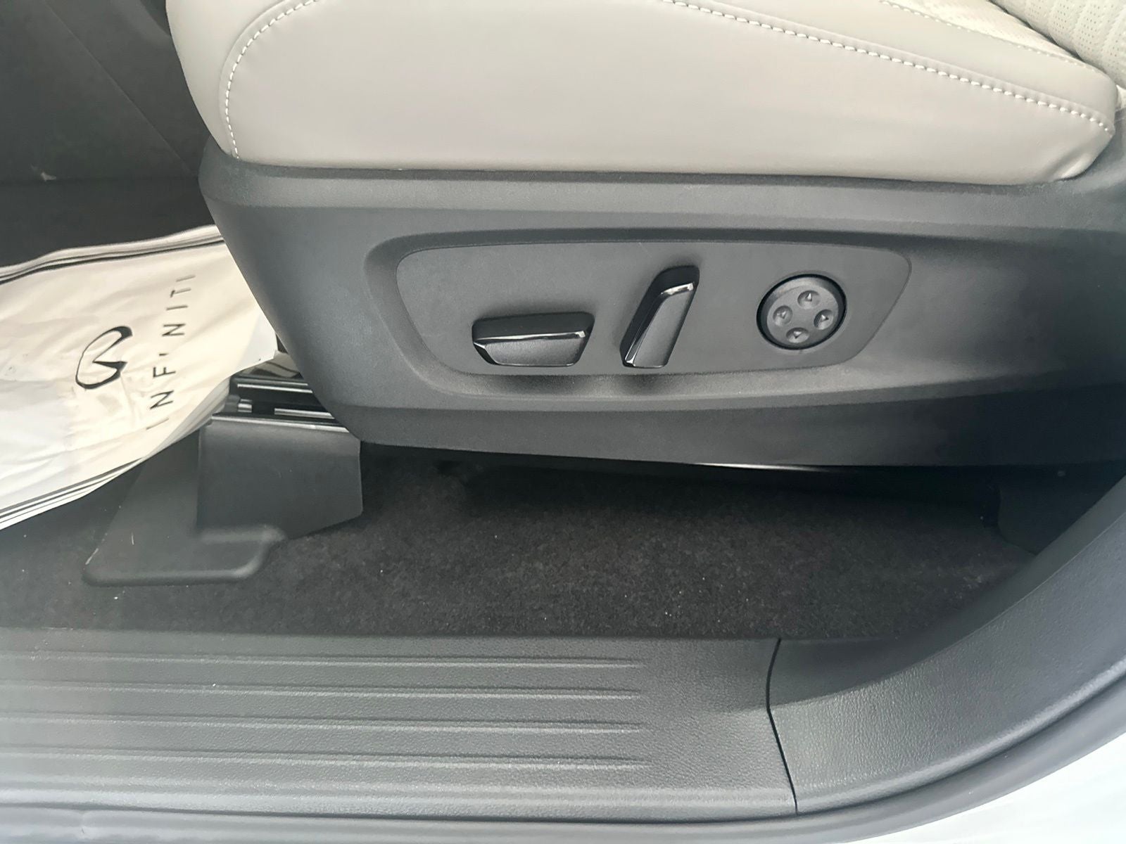 2027 INFINITI QX60 Autograph AWD