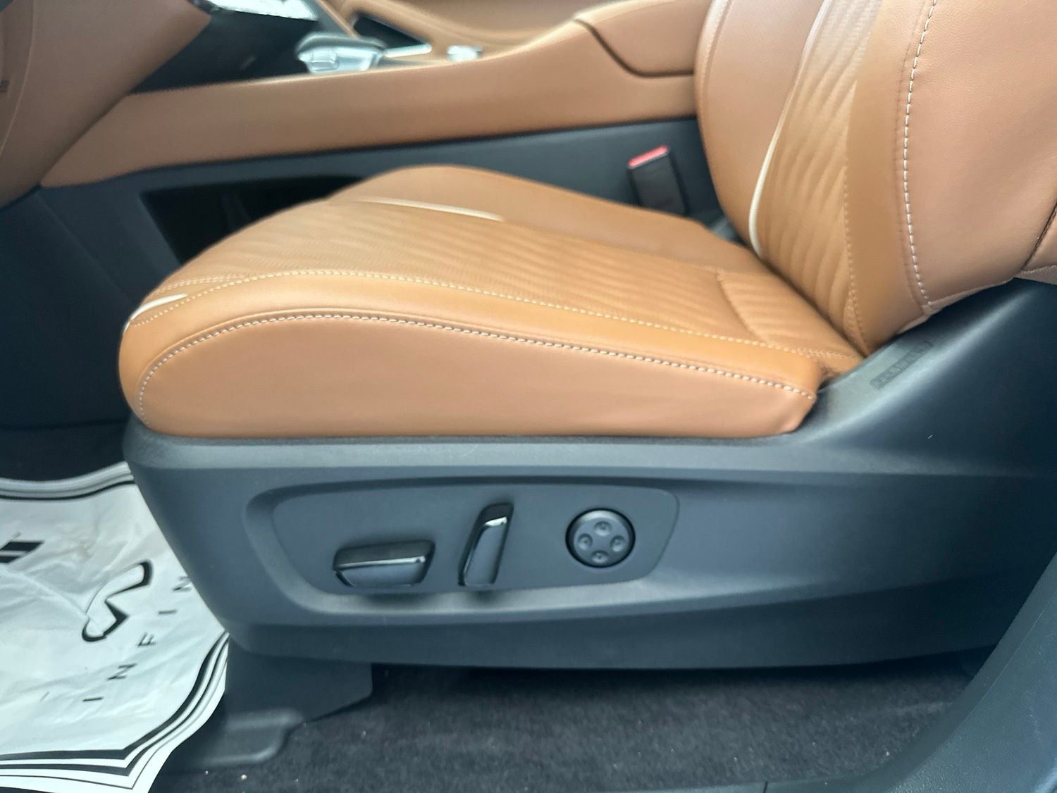 2027 INFINITI QX60 Autograph