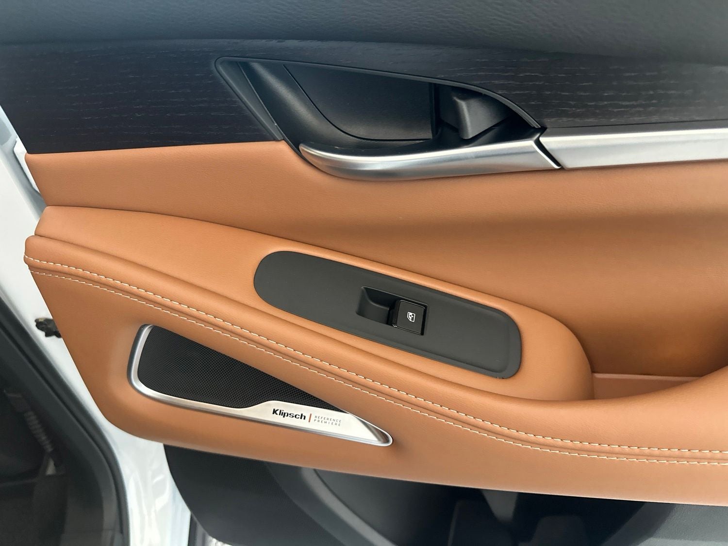 2027 INFINITI QX60 Autograph