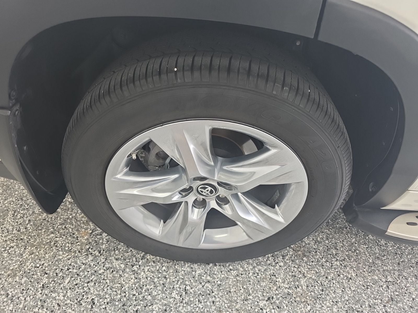 2016 Toyota Highlander Limited Platinum V6