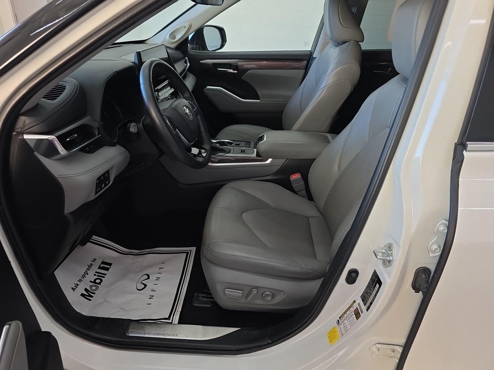 2021 Toyota Highlander Hybrid Limited