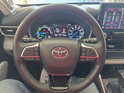 2021 Toyota Highlander Hybrid Limited