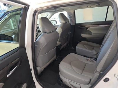 2021 Toyota Highlander Hybrid Limited