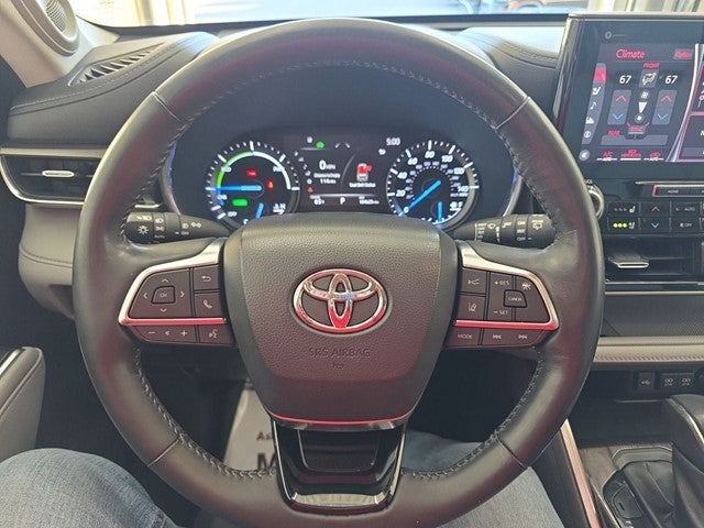 2021 Toyota Highlander Hybrid Limited