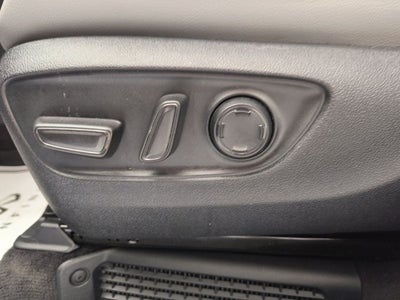 2024 Toyota Sienna XLE 8 Passenger