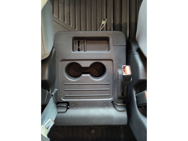 2024 Toyota Sienna XLE 8 Passenger