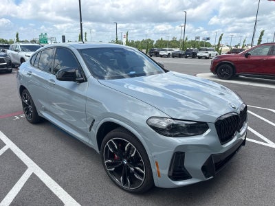 2025 BMW X4 M40i