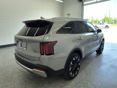 2025 Kia Sorento EX