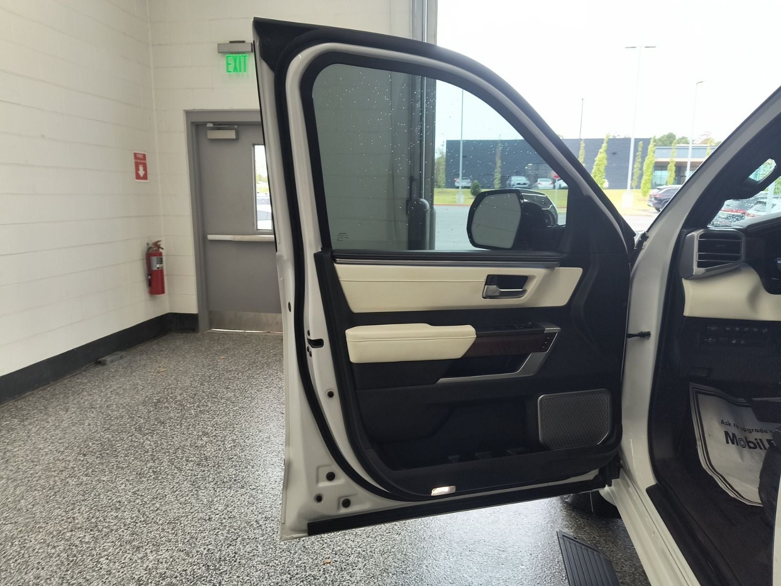 2024 Toyota Sequoia Capstone