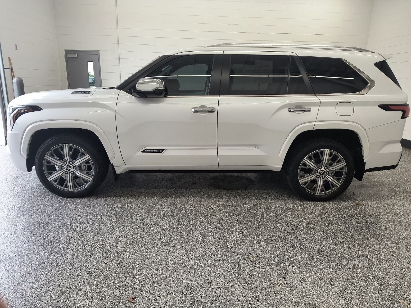 2024 Toyota Sequoia Capstone