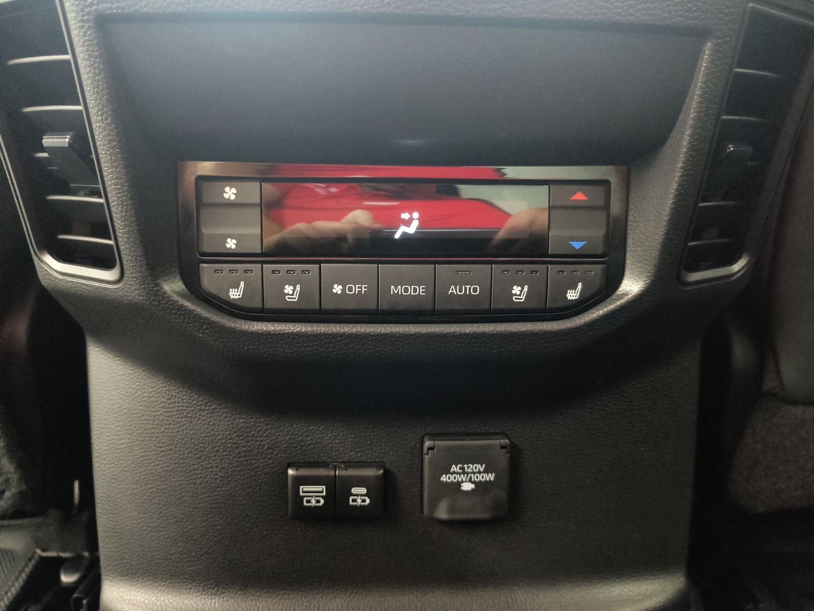 2024 Toyota Sequoia Capstone
