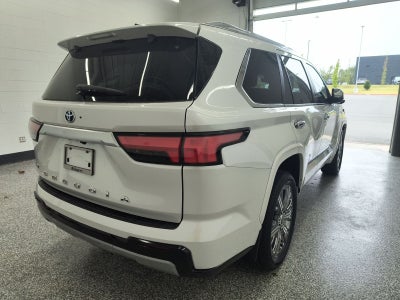 2024 Toyota Sequoia Capstone