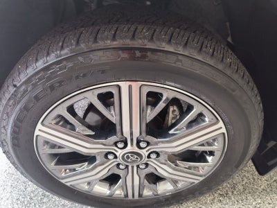 2024 Toyota Sequoia Capstone