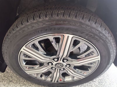 2024 Toyota Sequoia Capstone