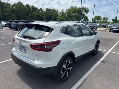 2022 Nissan Rogue Sport SL