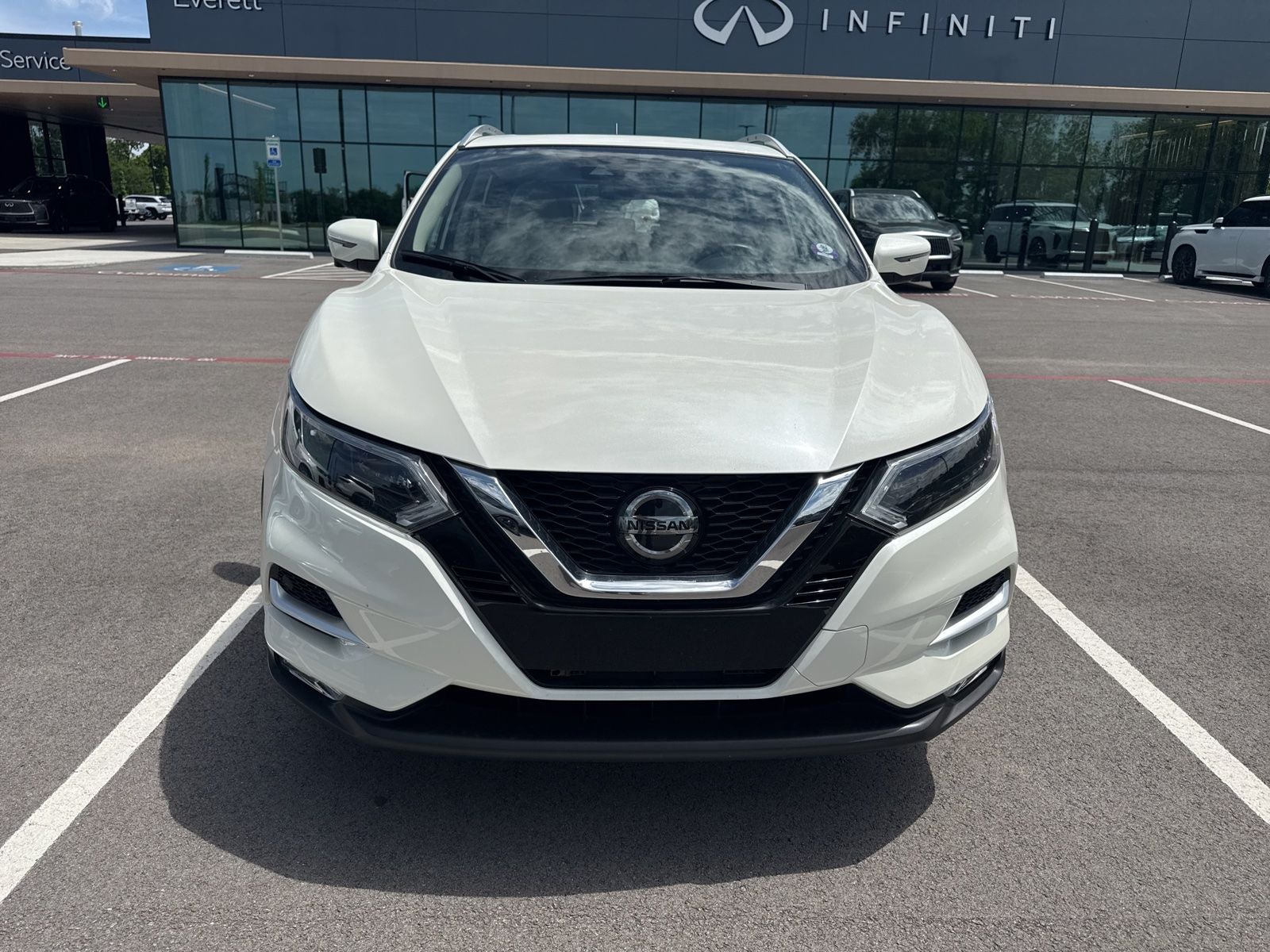 2022 Nissan Rogue Sport SL