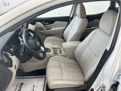 2022 Nissan Rogue Sport SL