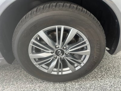 2021 INFINITI QX80 LUXE