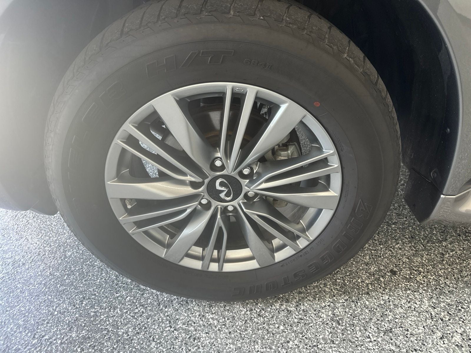 2021 INFINITI QX80 LUXE