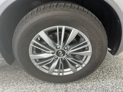 2021 INFINITI QX80 LUXE