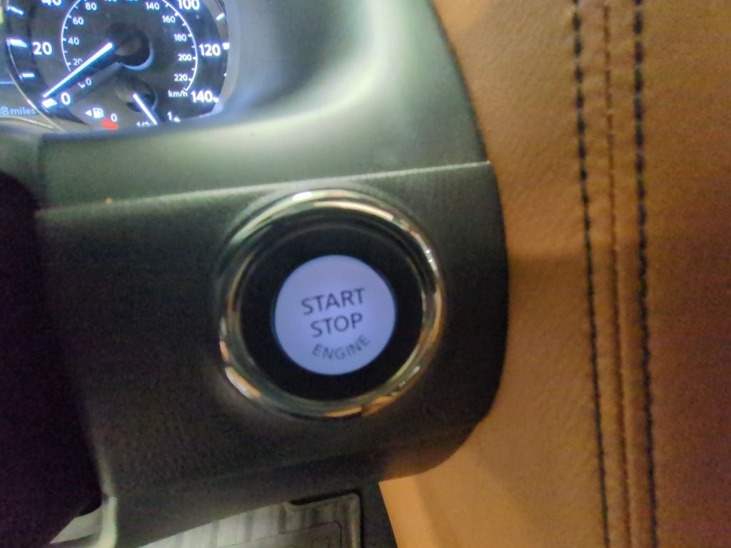 2024 INFINITI QX80 Sensory