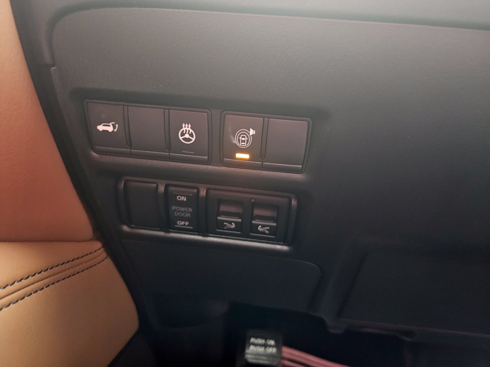 2023 INFINITI QX80 Sensory