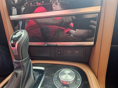 2023 INFINITI QX80 Sensory