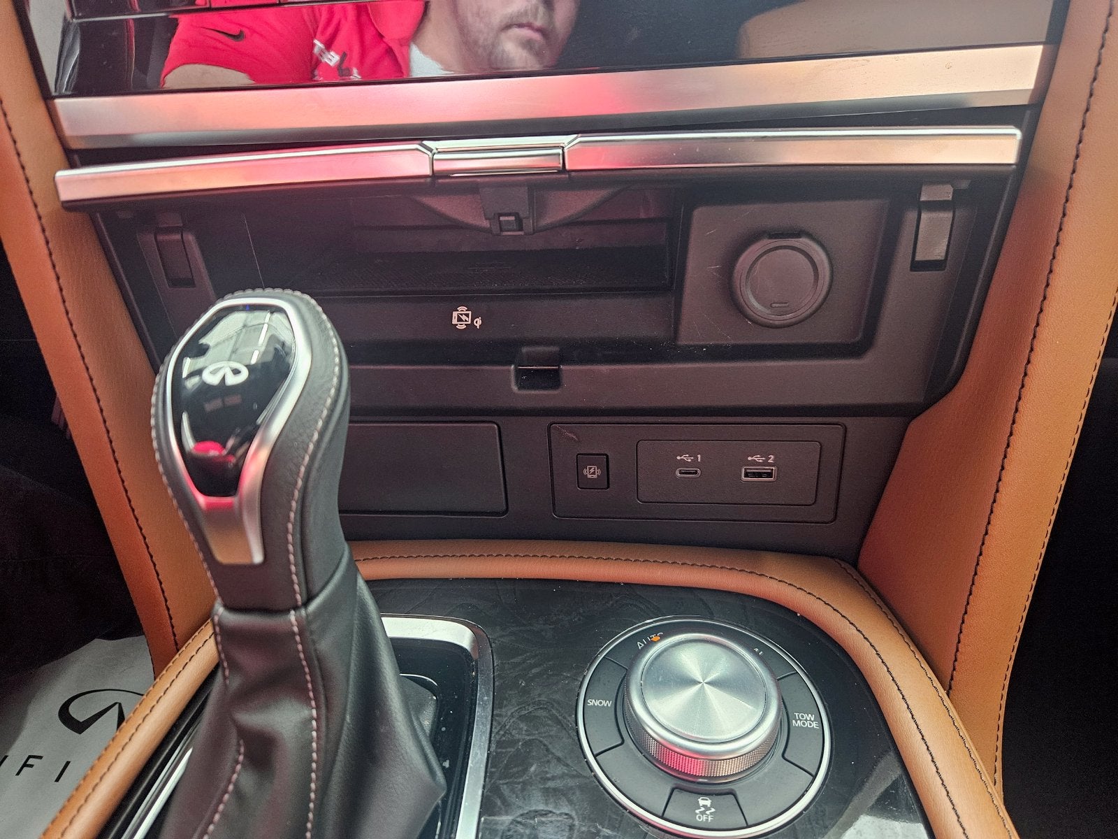 2023 INFINITI QX80 Sensory