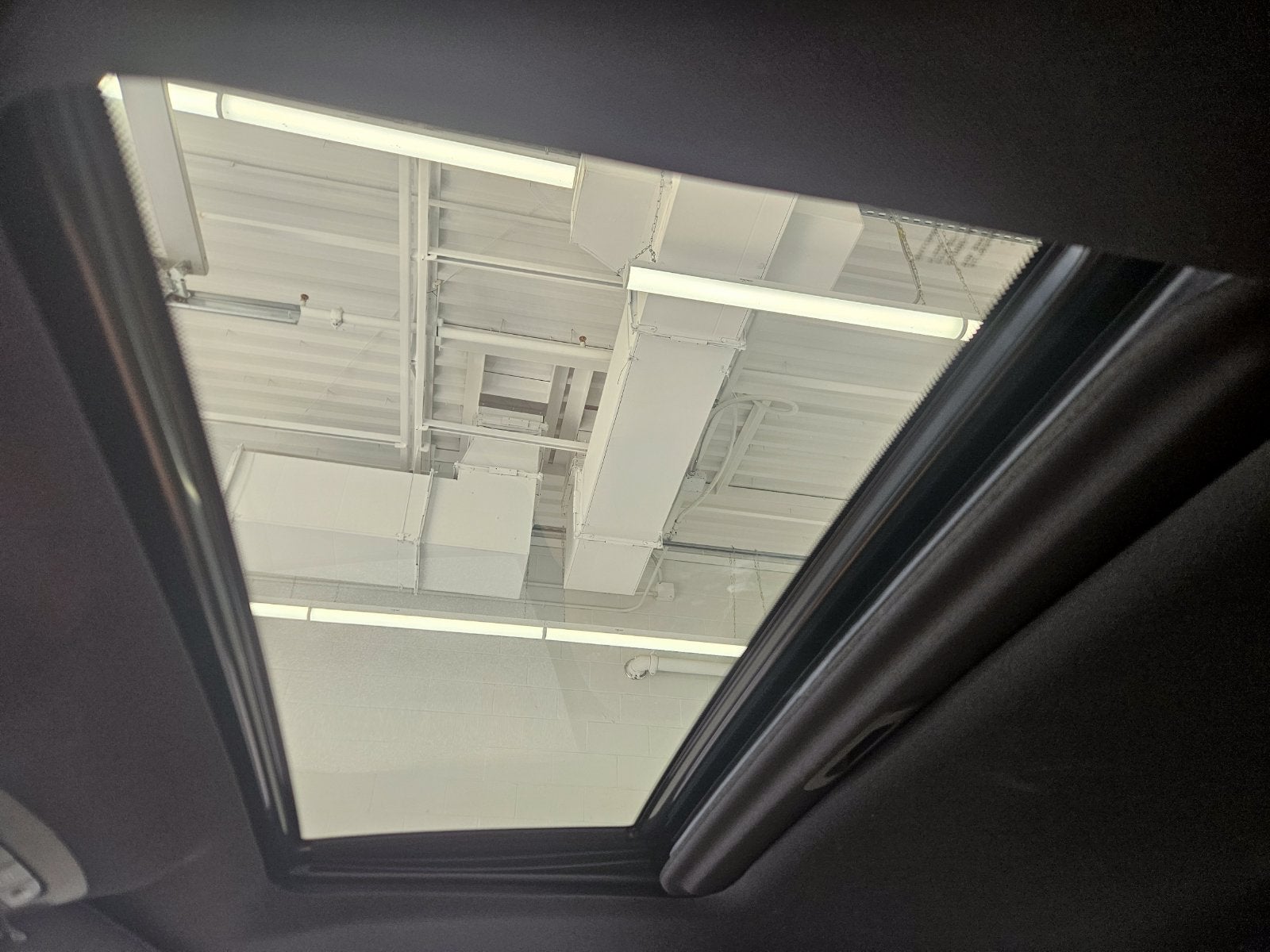 2023 INFINITI QX80 Sensory