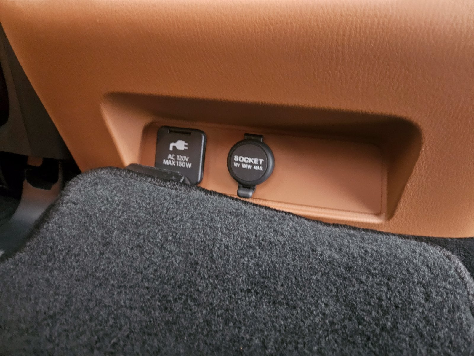 2023 INFINITI QX80 Sensory