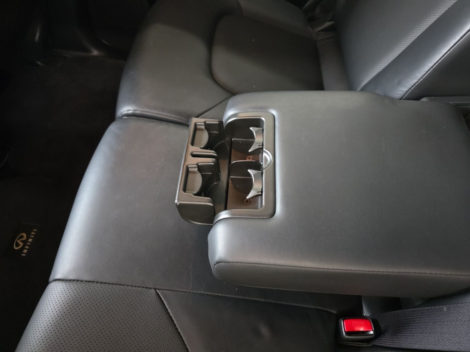 2018 INFINITI QX80 Base