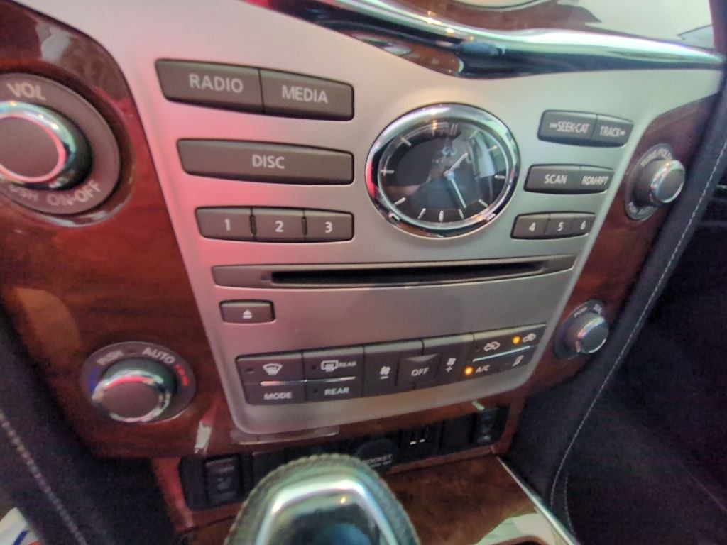 2019 INFINITI QX80 LUXE