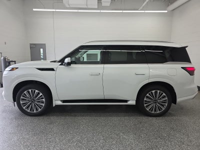 2026 INFINITI QX80 LUXE