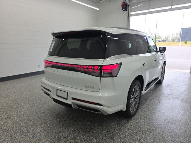 2026 INFINITI QX80 LUXE