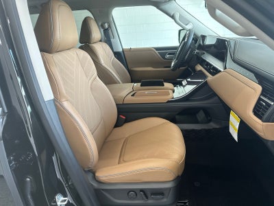 2026 INFINITI QX80 LUXE
